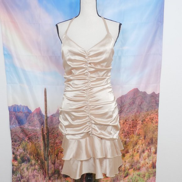 Jessica McClintock Dresses & Skirts - Jessica McClintock Gold Gathered Halter Tie Neck Mid Length Cocktail SZ 10 Dress